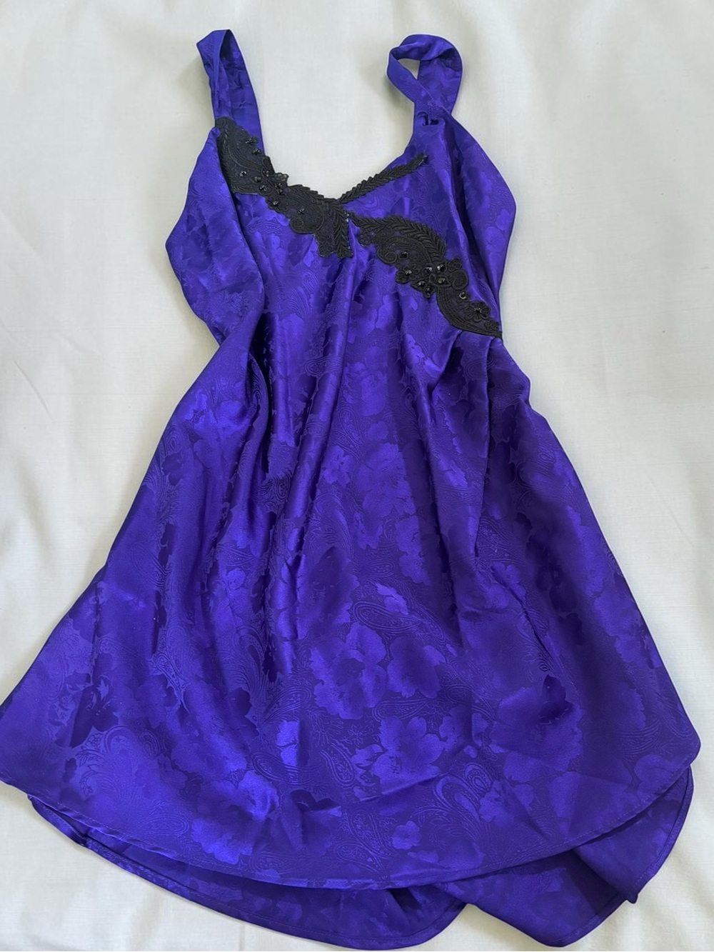 1990s Victoria’s Secret Gold Label Purple Satin Jacquard Beaded Lace Slip Size M